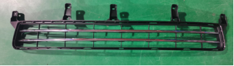 2013-LX570 low grille